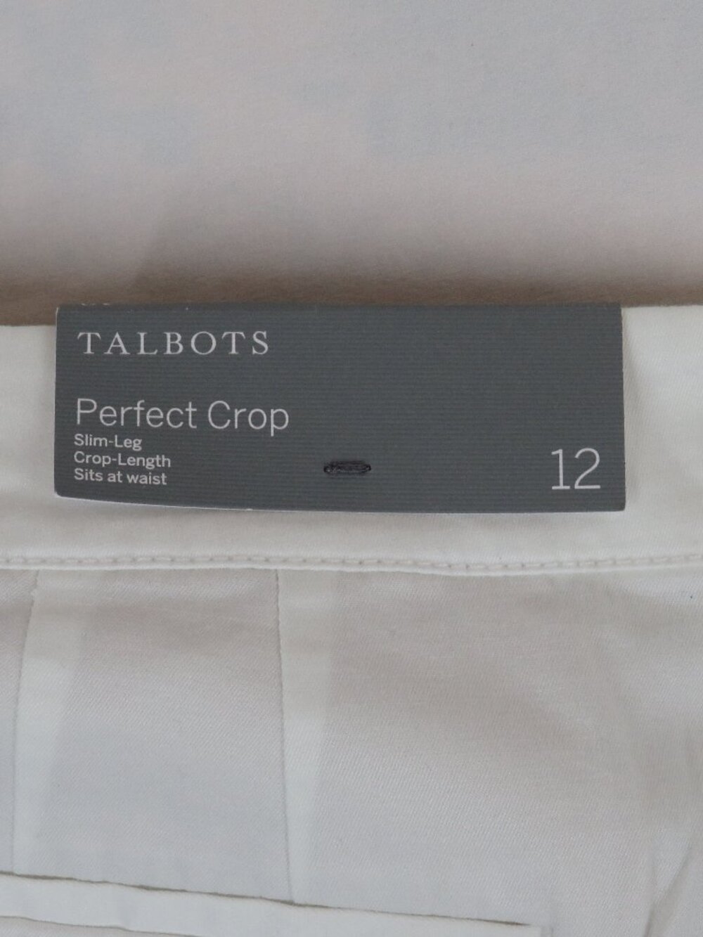NWT Talbots Perfect Crop White Pants Size 12 Slim Leg High-Waist Cotton Stretch